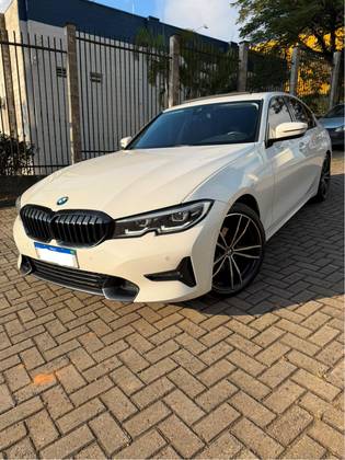 BMW 320i 2.0 16V TURBO FLEX SPORT GP AUTOMÁTICO BMW 320i 2.0 16V TURBO FLEX SPORT GP AUTOMÁTICO